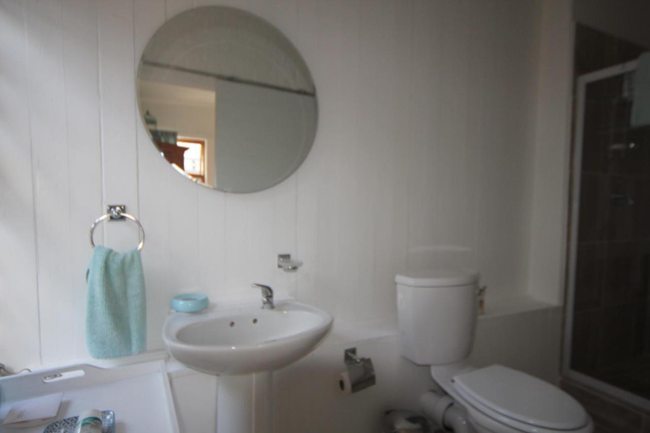 The Lily House Hotel Hermanus Bagian luar foto